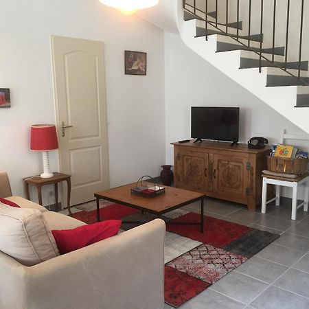 Maison de vacances Jocelyne Lauris Exterior foto