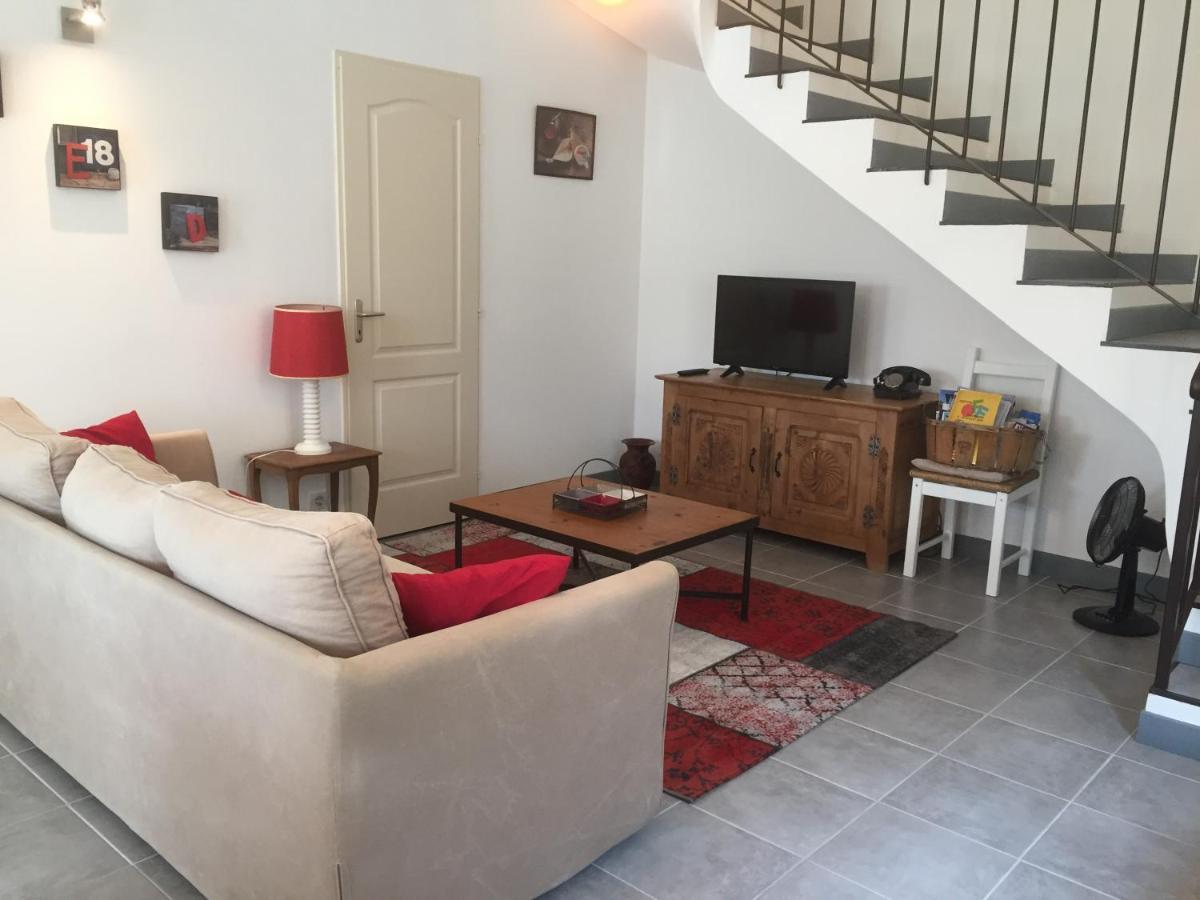Maison de vacances Jocelyne Lauris Exterior foto